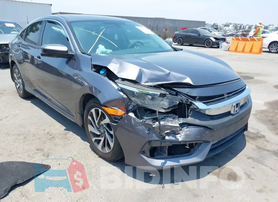 19XFC2F77HE046106 Photo# 6