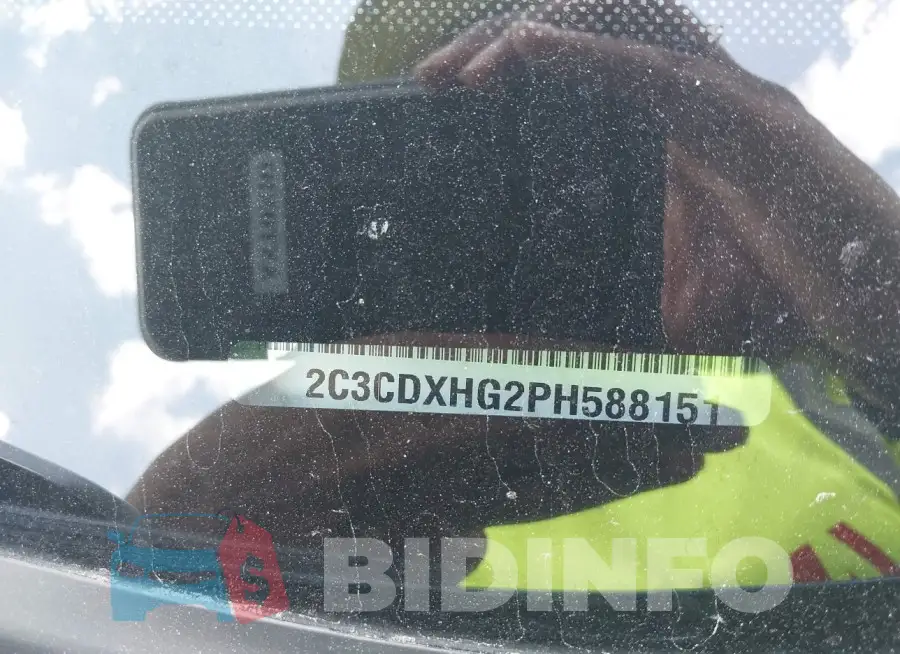 2C3CDXHG2PH588151 Photo# 9