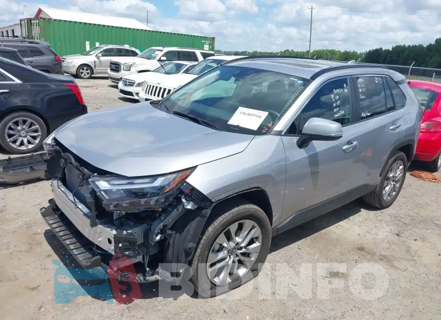 2T3C1RFV9PC242293 Photo# 2