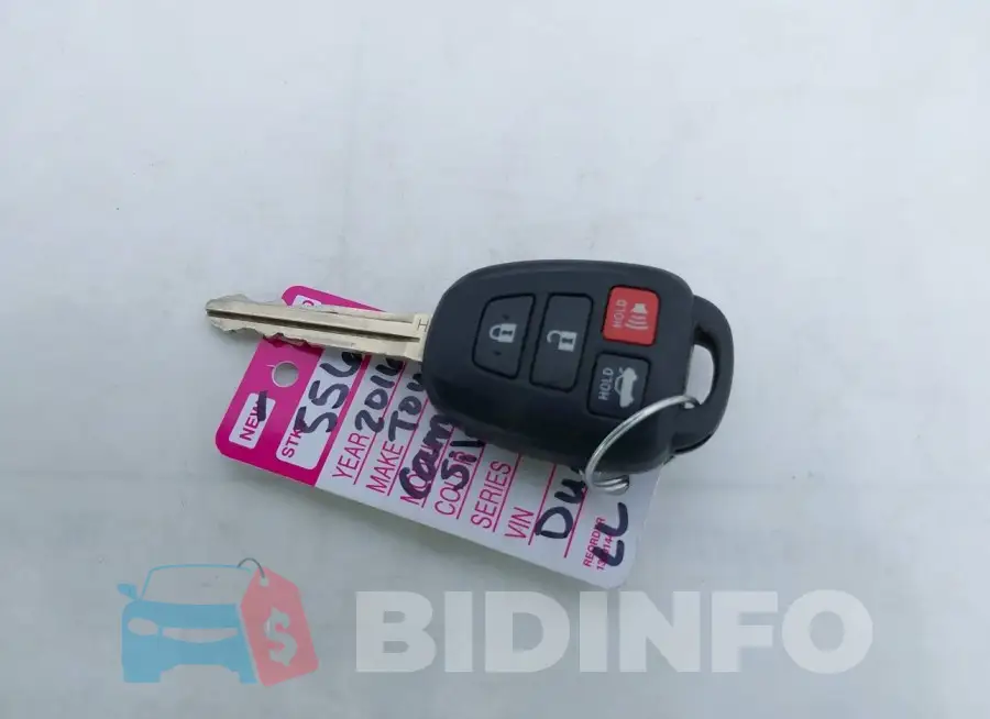 4T1BF1FK2GU166881 Photo# 11