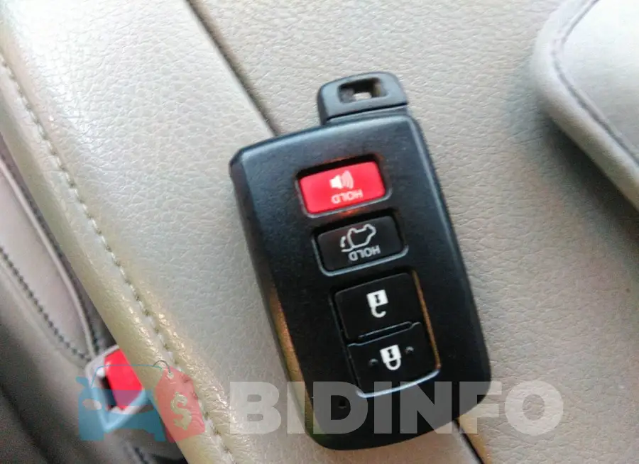 5TDJZRFHXHS448749 Photo# 11