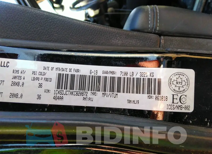 1C4SDJCTXKC820872 Photo# 9