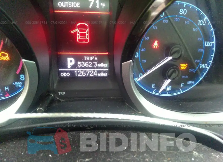 2T1BURHE4FC462013 Photo# 7