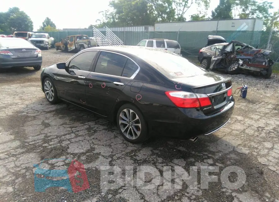 1HGCR2F58FA175862 Photo# 3