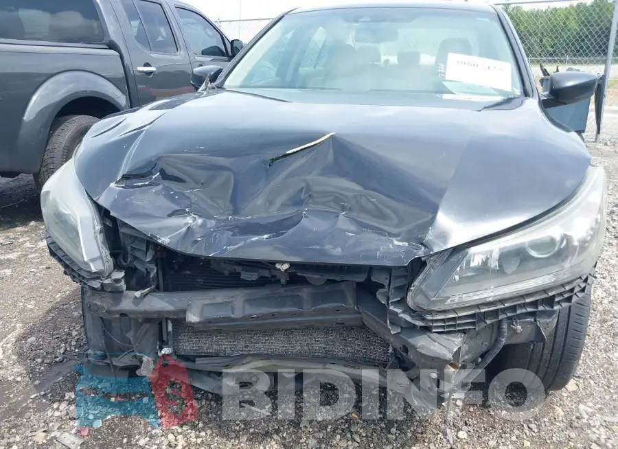 1HGCR2F85FA167986 Photo# 6