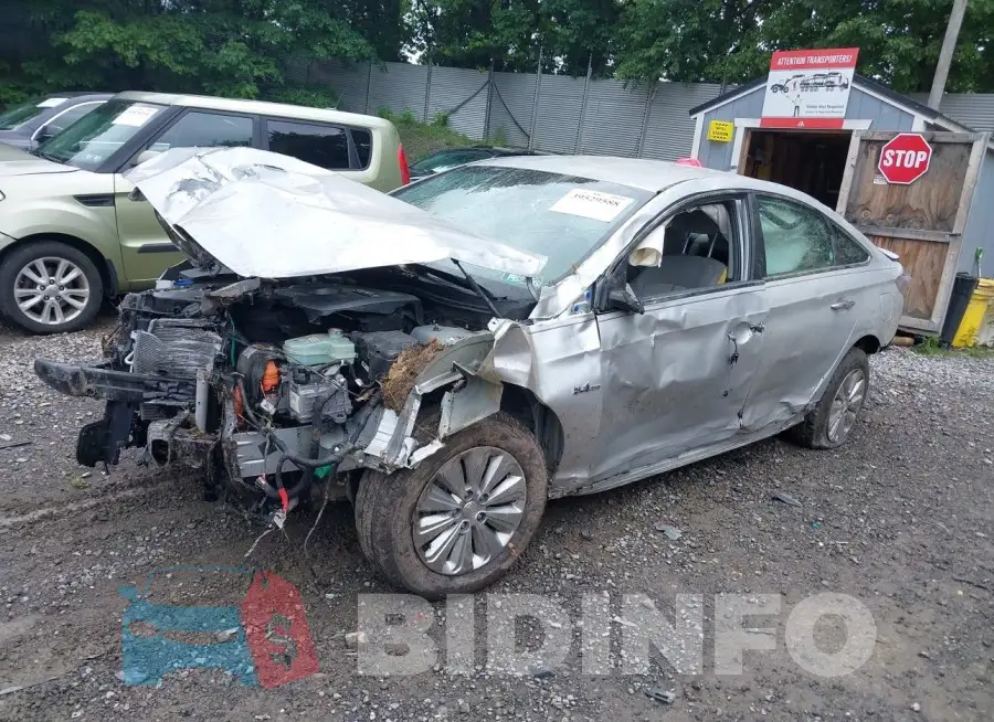 KMHE24L18GA015535 Photo# 2