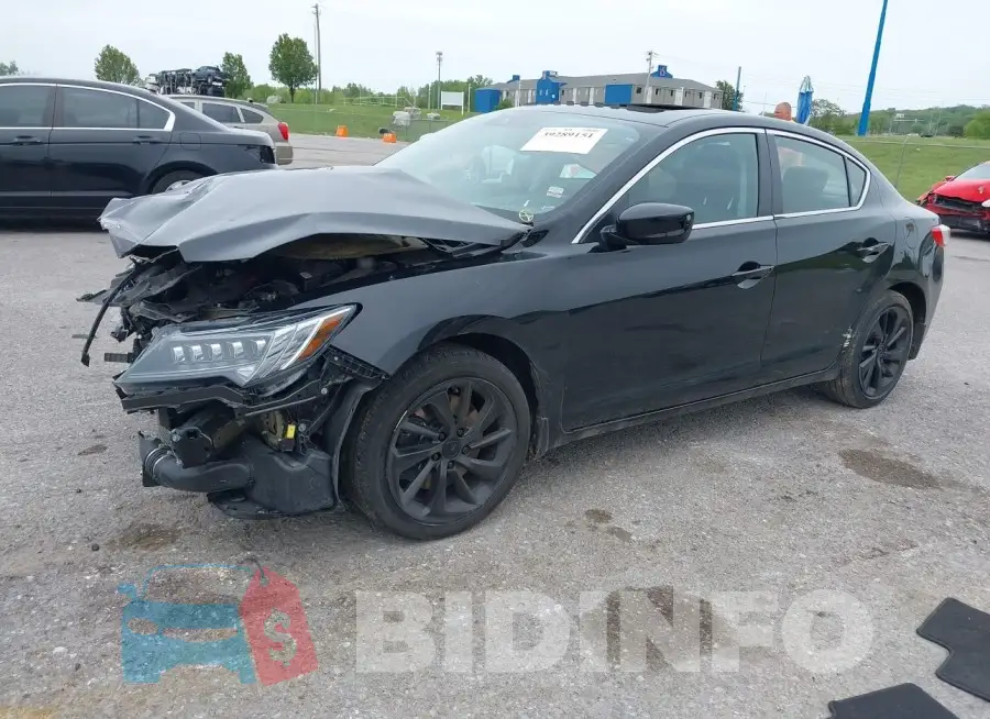 19UDE2F73HA015747 Photo# 2