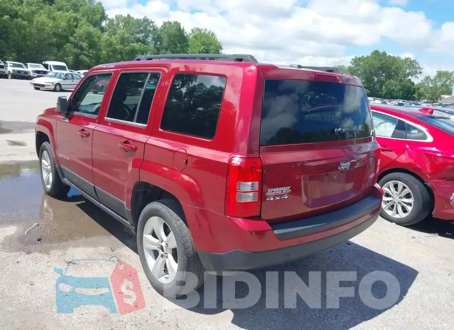 1C4NJRFB0ED714162 Photo# 3