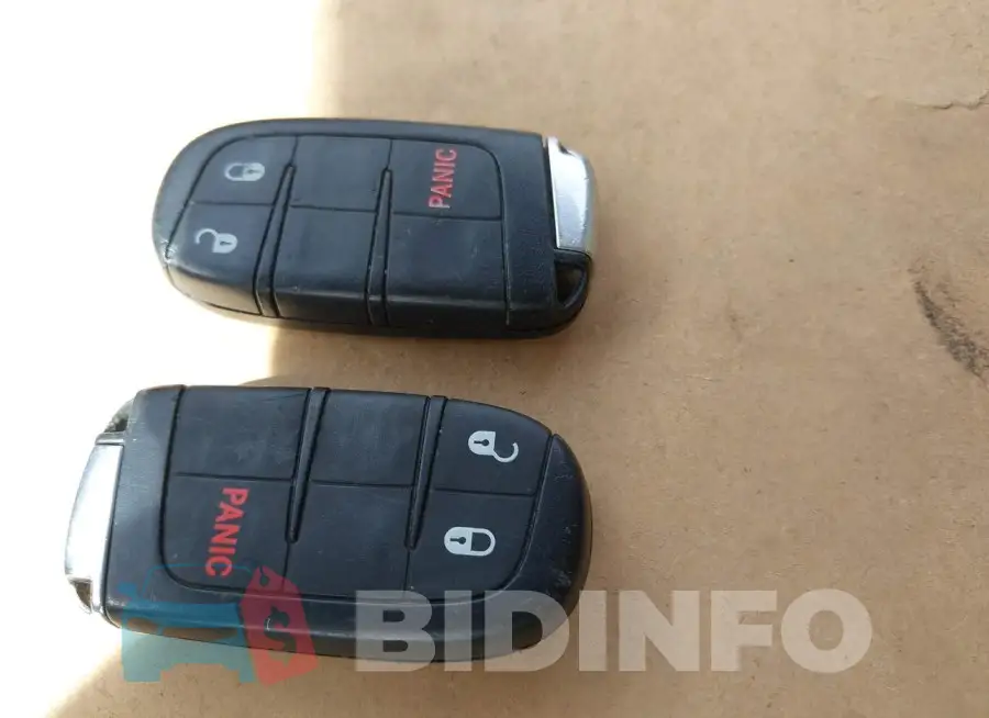 1C4RDJAG8FC809329 Photo# 11
