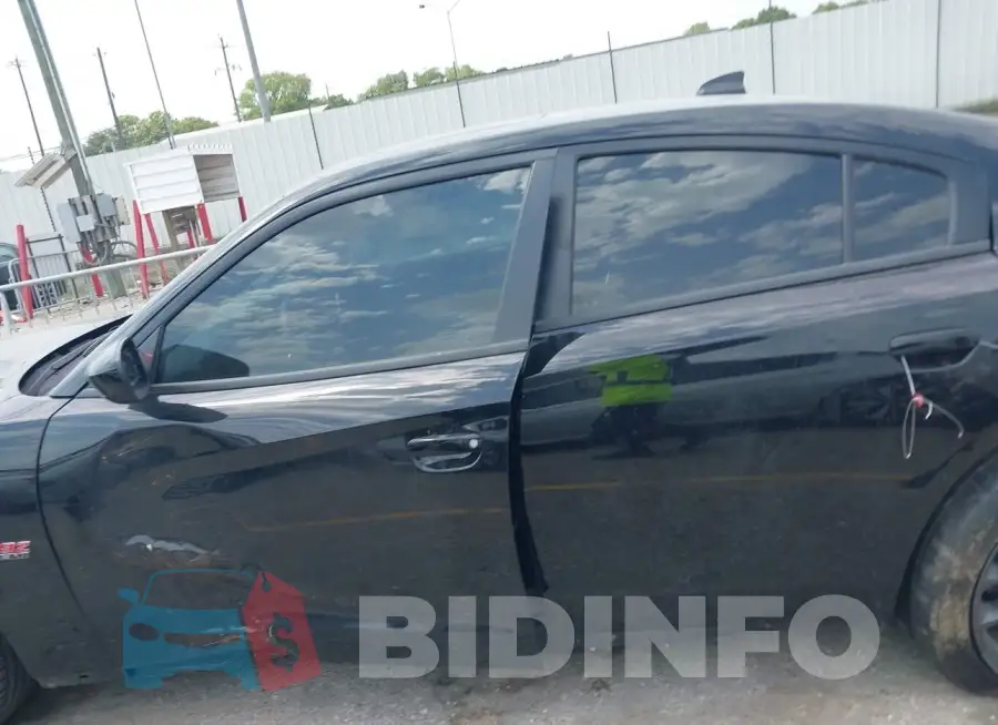 2C3CDXGJ0PH616252 Photo# 14