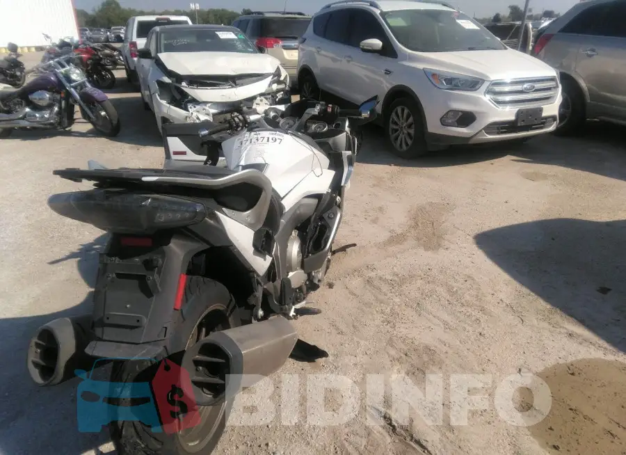 WB10F1203JZD91353 Photo# 3