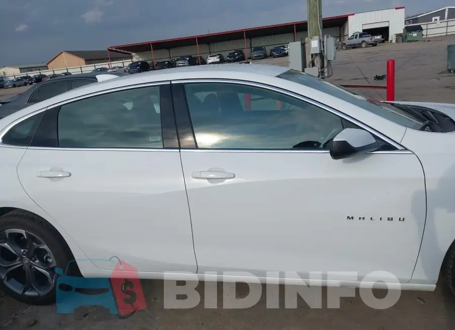 1G1ZD5ST5RF167232 Photo# 13