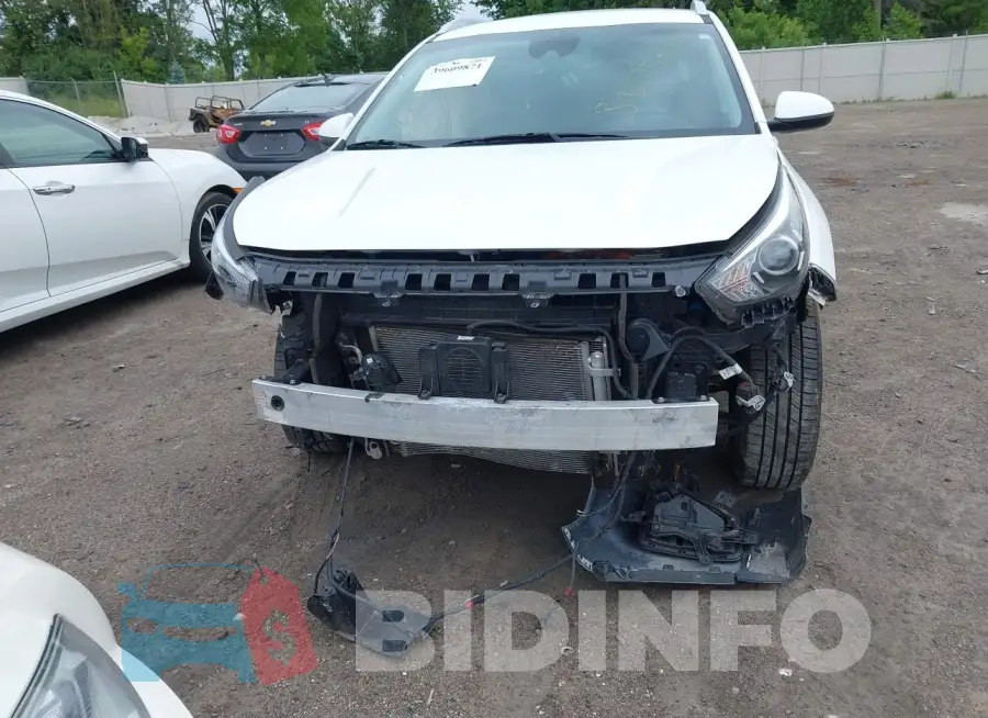 KNDCB3LC3M5471275 Photo# 6