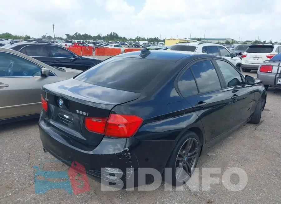 WBA3B5G57FNS16667 Photo# 4