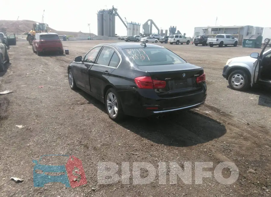 WBA8E3C56GK501743 Photo# 3