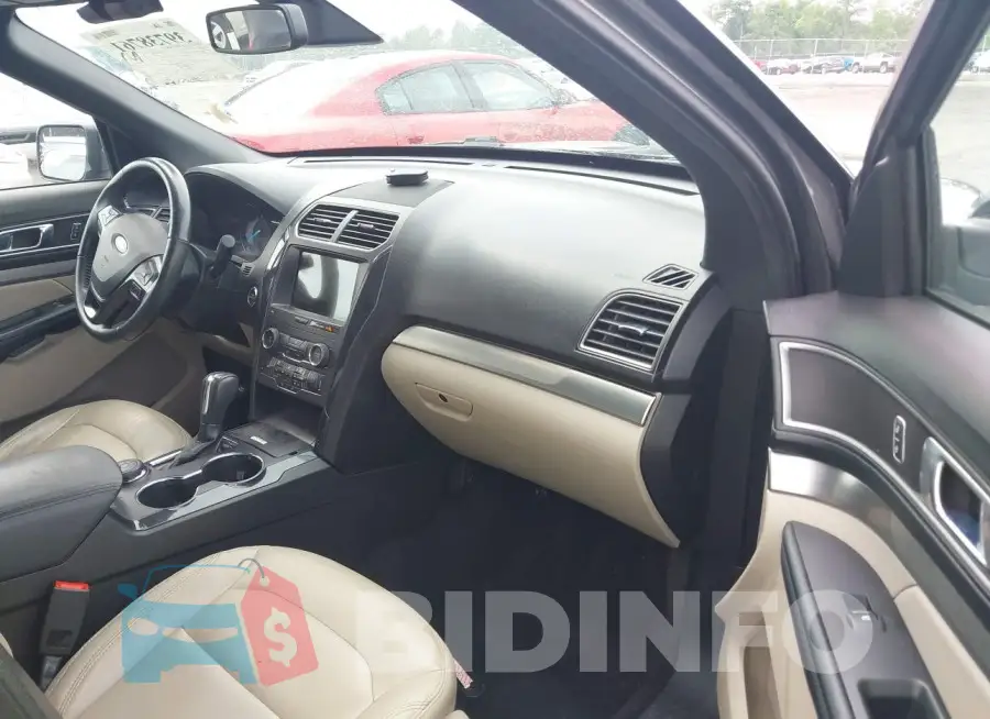 1FM5K8D85JGB69692 Photo# 5