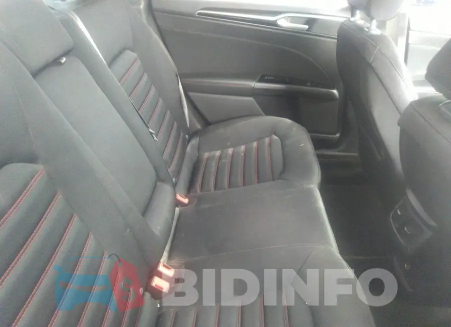 3FA6P0HD2GR121920 Photo# 8