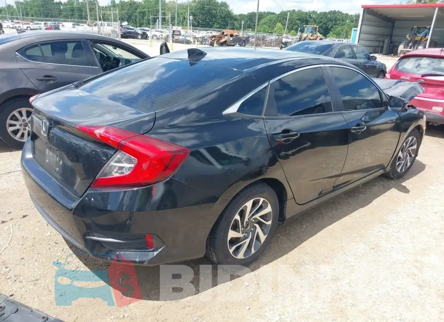 19XFC2F76HE009385 Photo# 4