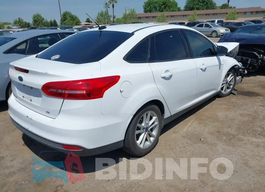 1FADP3F23GL352849 Photo# 4
