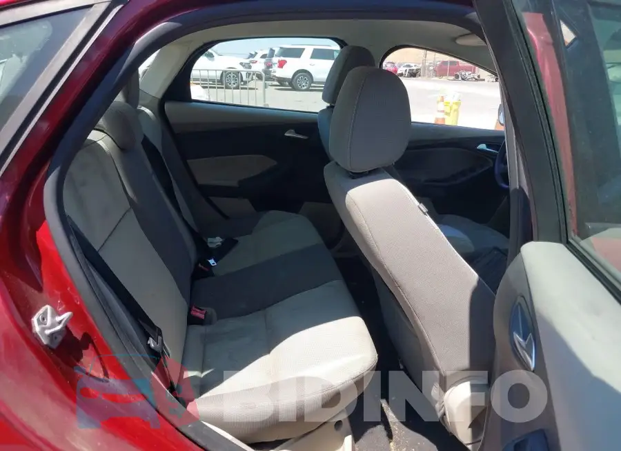 1FADP3F27EL145894 Photo# 8