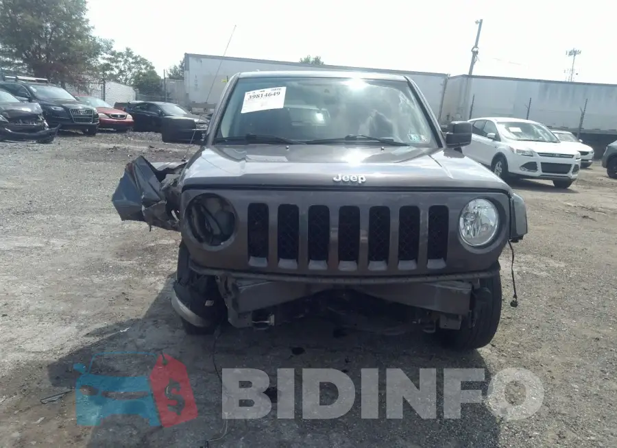 1C4NJRFB2GD595548 Photo# 6