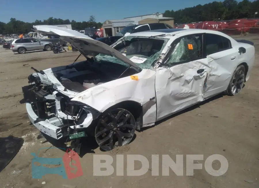 2C3CDXCT4PH700842 Photo# 2