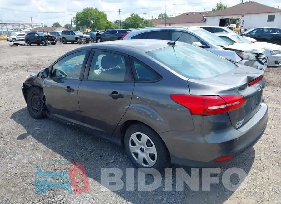 1FADP3E26GL242296 Photo# 3