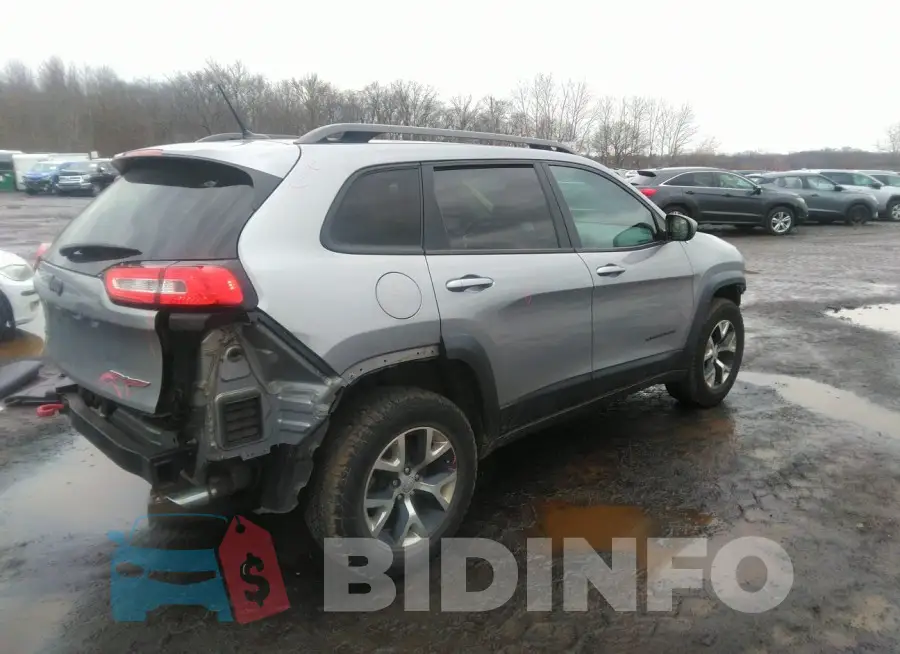 1C4PJMBS2FW668079 Photo# 4