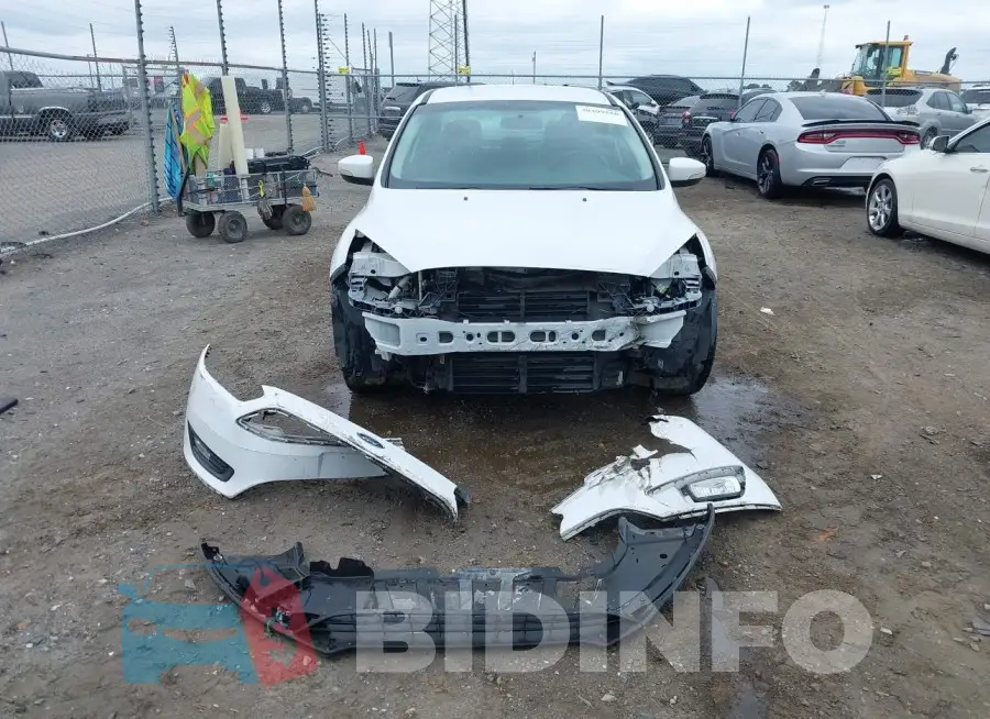 1FADP3F25GL267754 Photo# 12