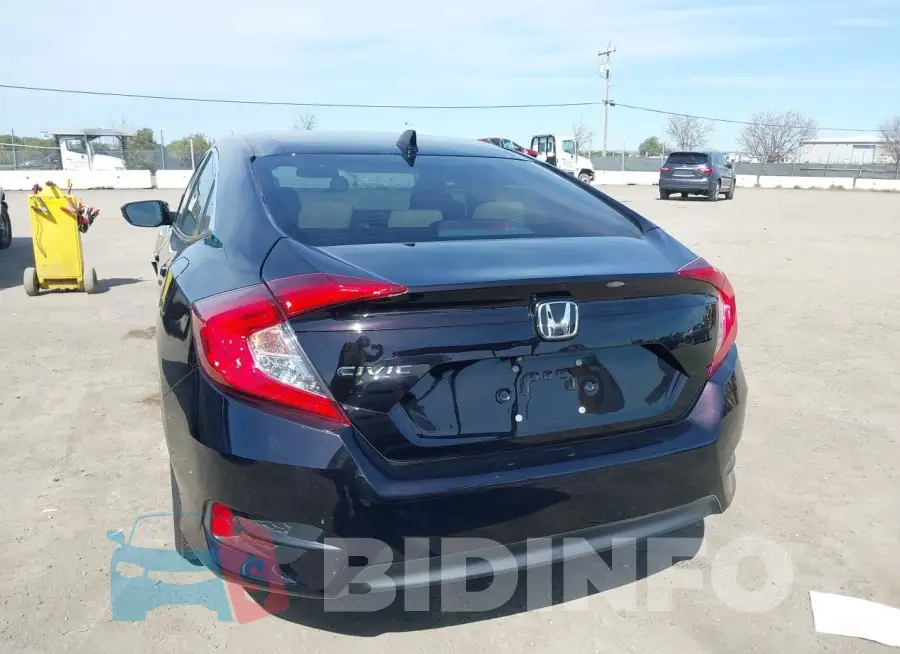 19XFC2F73HE227462 Photo# 16