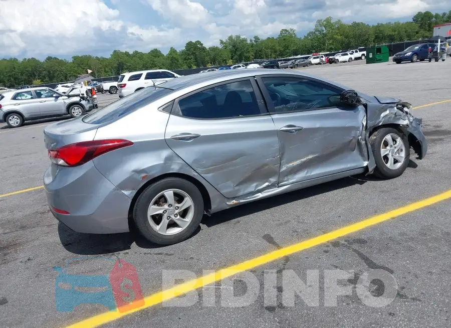 5NPDH4AE4FH652482 Photo# 4