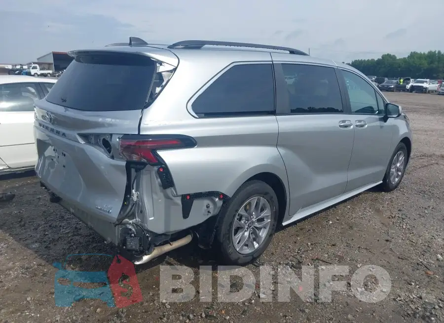 5TDBRKEC3PS156957 Photo# 4