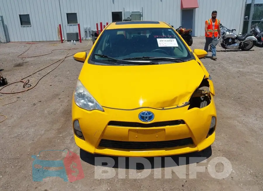 JTDKDTB36E1069833 Photo# 13