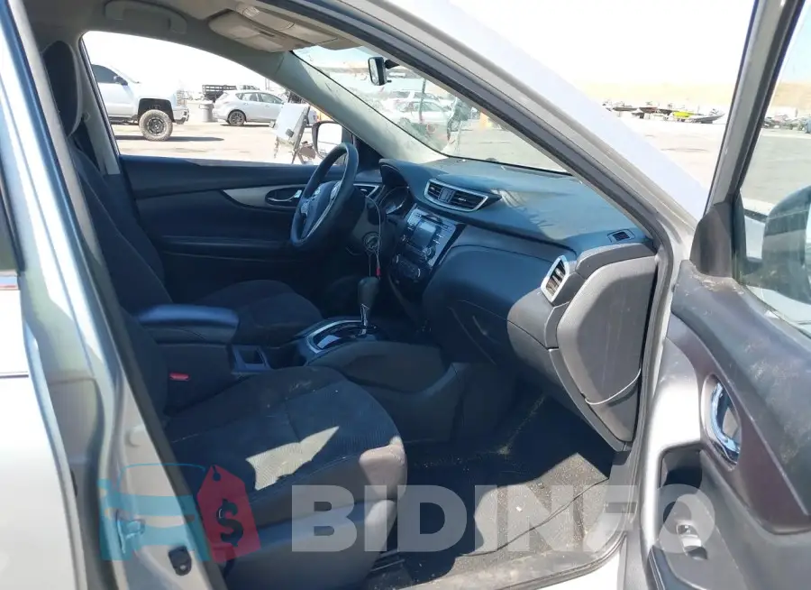 KNMAT2MV2GP657817 Photo# 5
