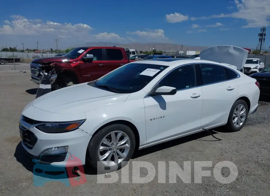 1G1ZD5ST1LF123767 Photo# 2