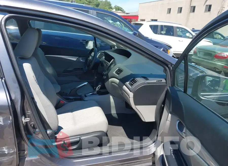19XFB2F80FE042388 Photo# 5