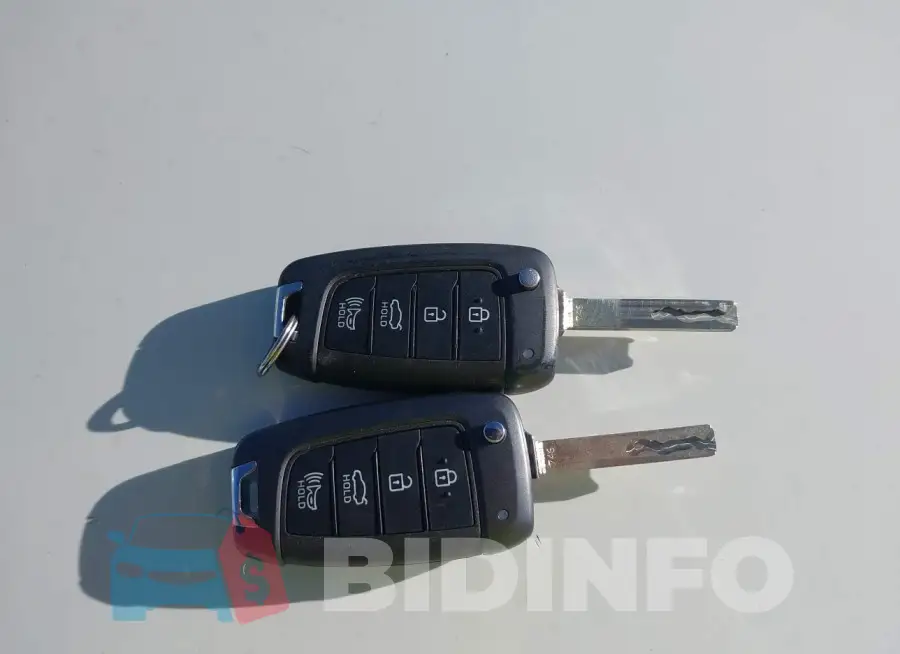 3KPC24A60NE168334 Photo# 11