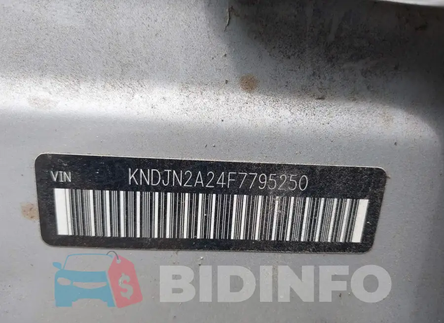 KNDJN2A24F7795250 Photo# 9