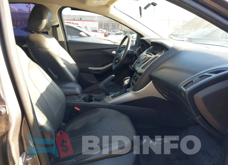 1FADP3F20EL241771 Photo# 5