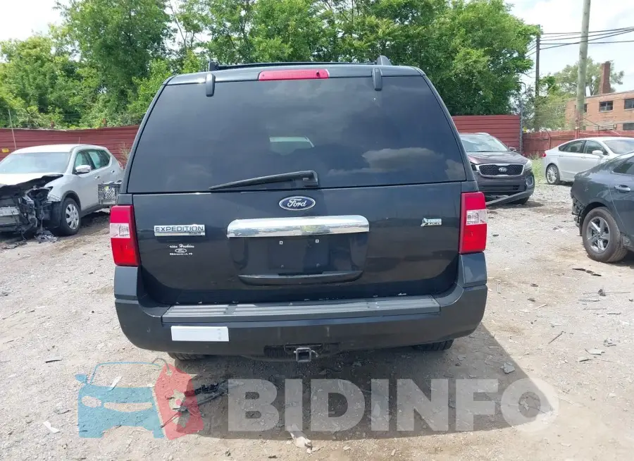 1FMJU2A50EEF49153 Photo# 16