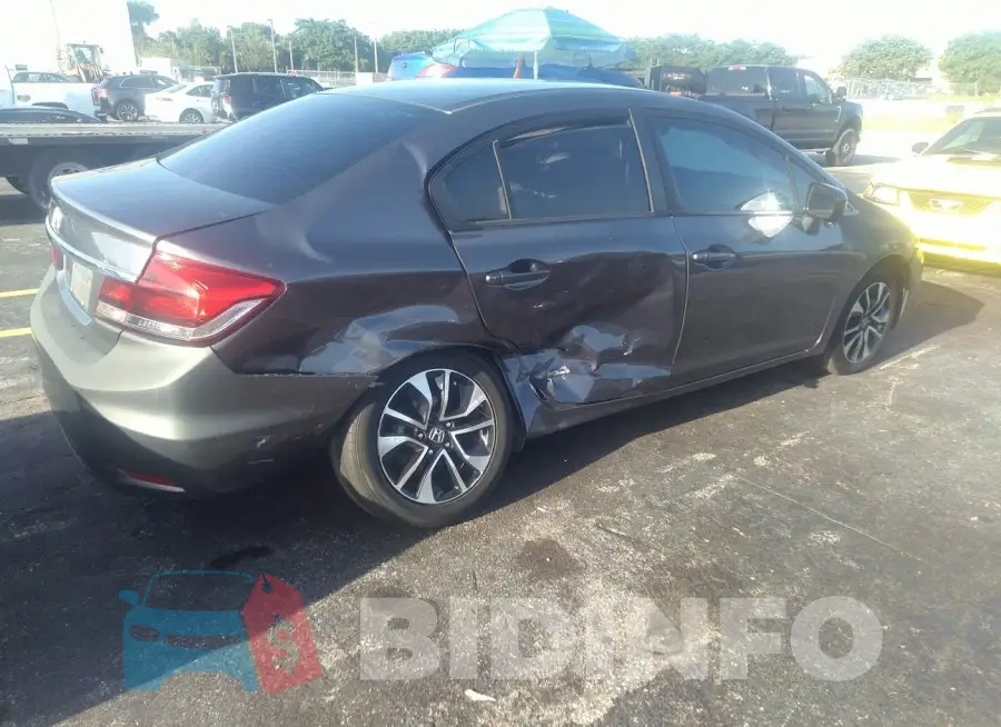 19XFB2F86FE110855 Photo# 4
