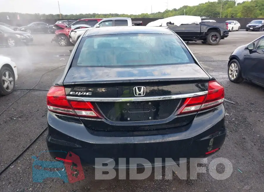 19XFB2F8XFE225717 Photo# 17