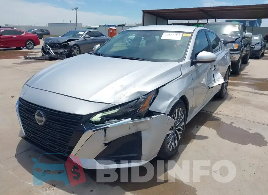 1N4BL4DV6PN334064 Photo# 6
