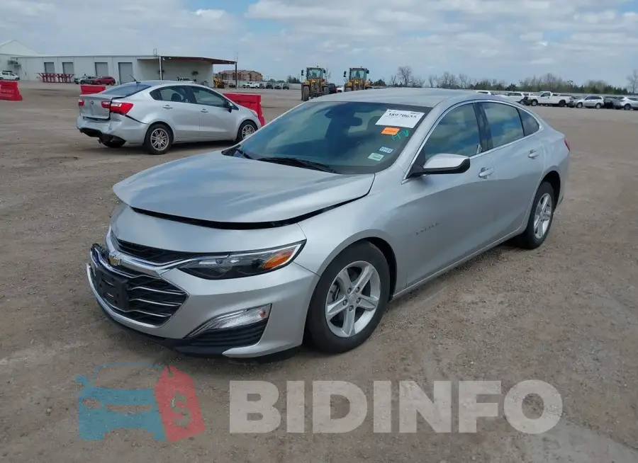 1G1ZC5ST8LF110310 Photo# 2