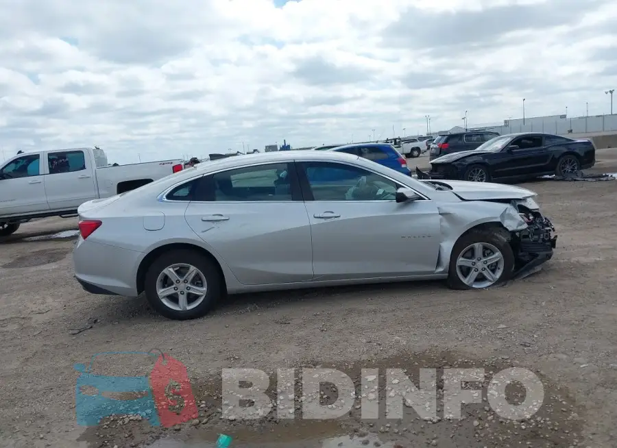 1G1ZC5ST8LF110310 Photo# 13