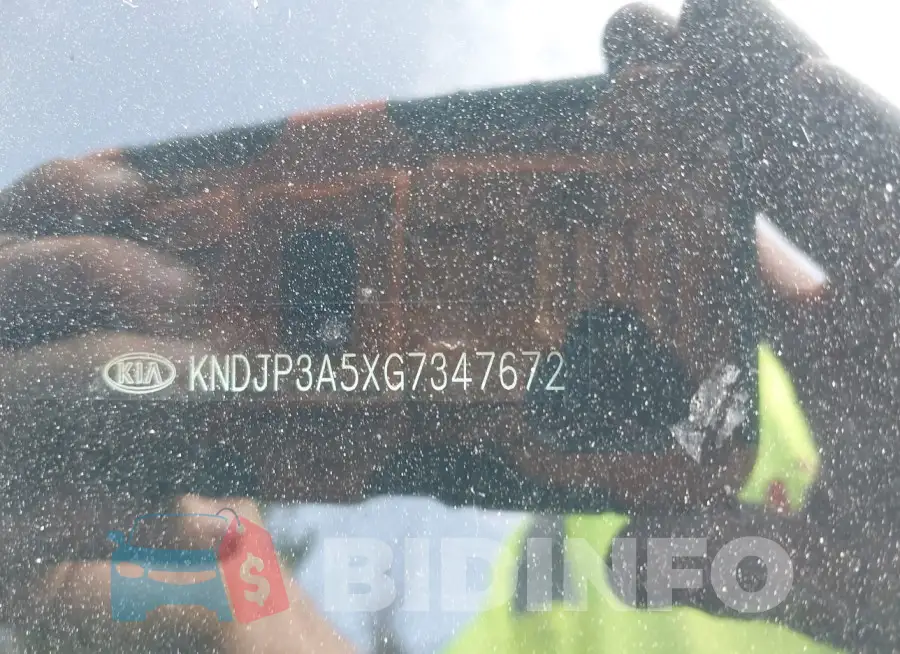 KNDJP3A5XG7347672 Photo# 9