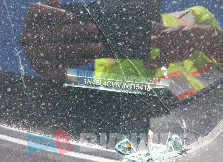 1N4BL4CV6NN415418 Photo# 9
