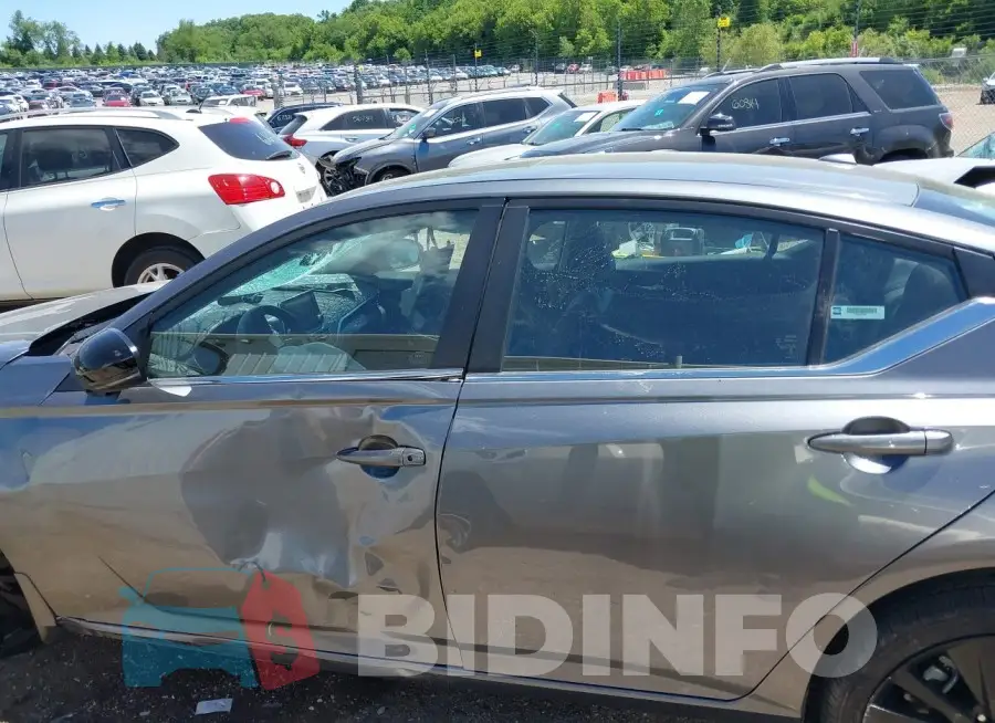 1N4BL4CV6NN415418 Photo# 14