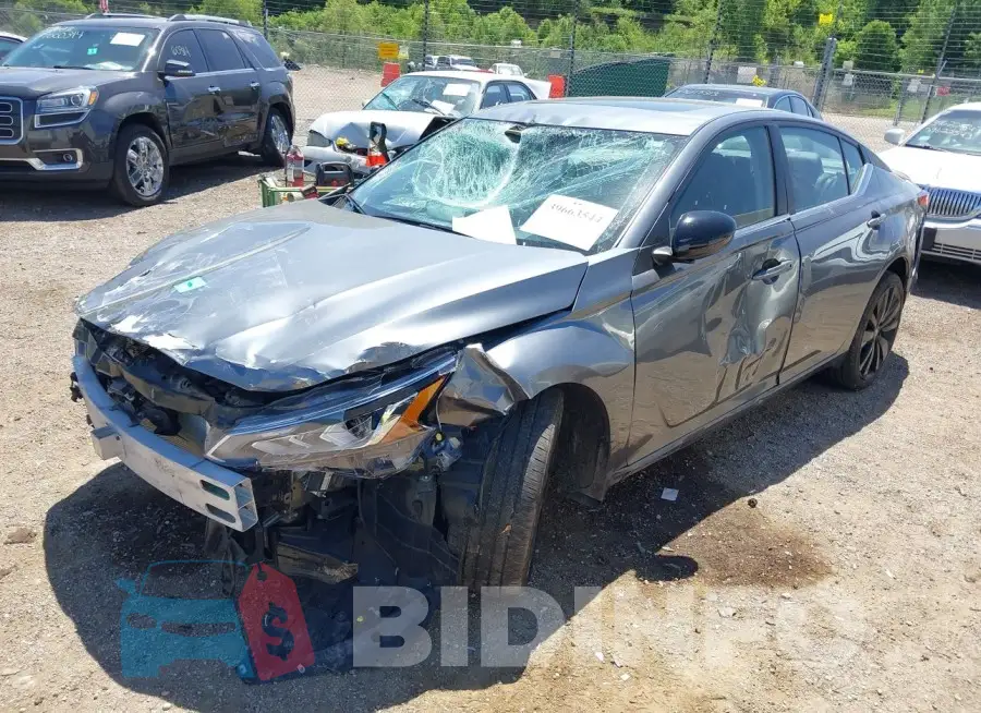 1N4BL4CV6NN415418 Photo# 2