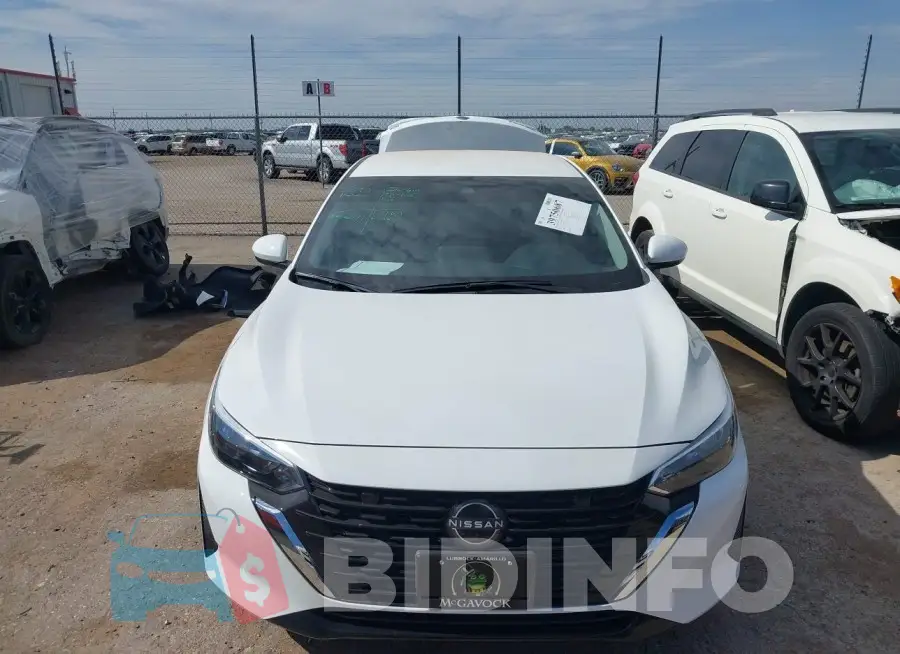 3N1AB8CV7RY292062 Photo# 13